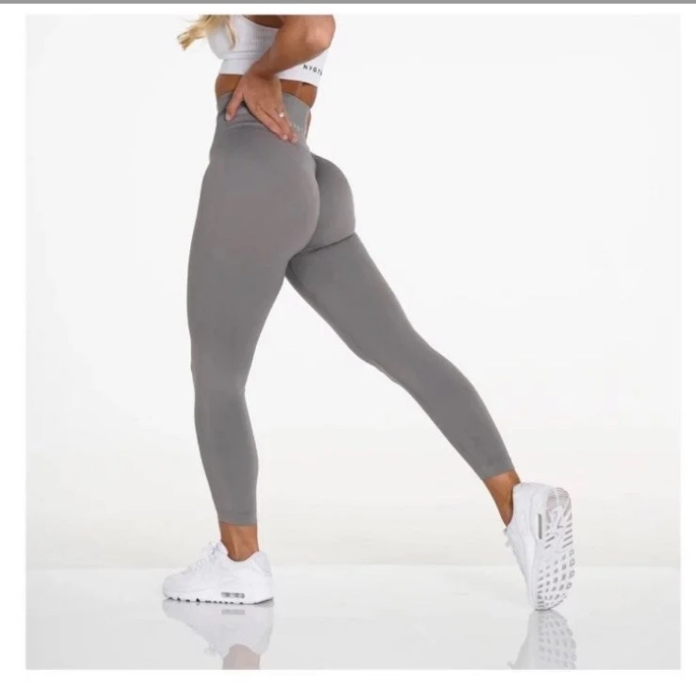 NVGTN Solid Seamless Leggings